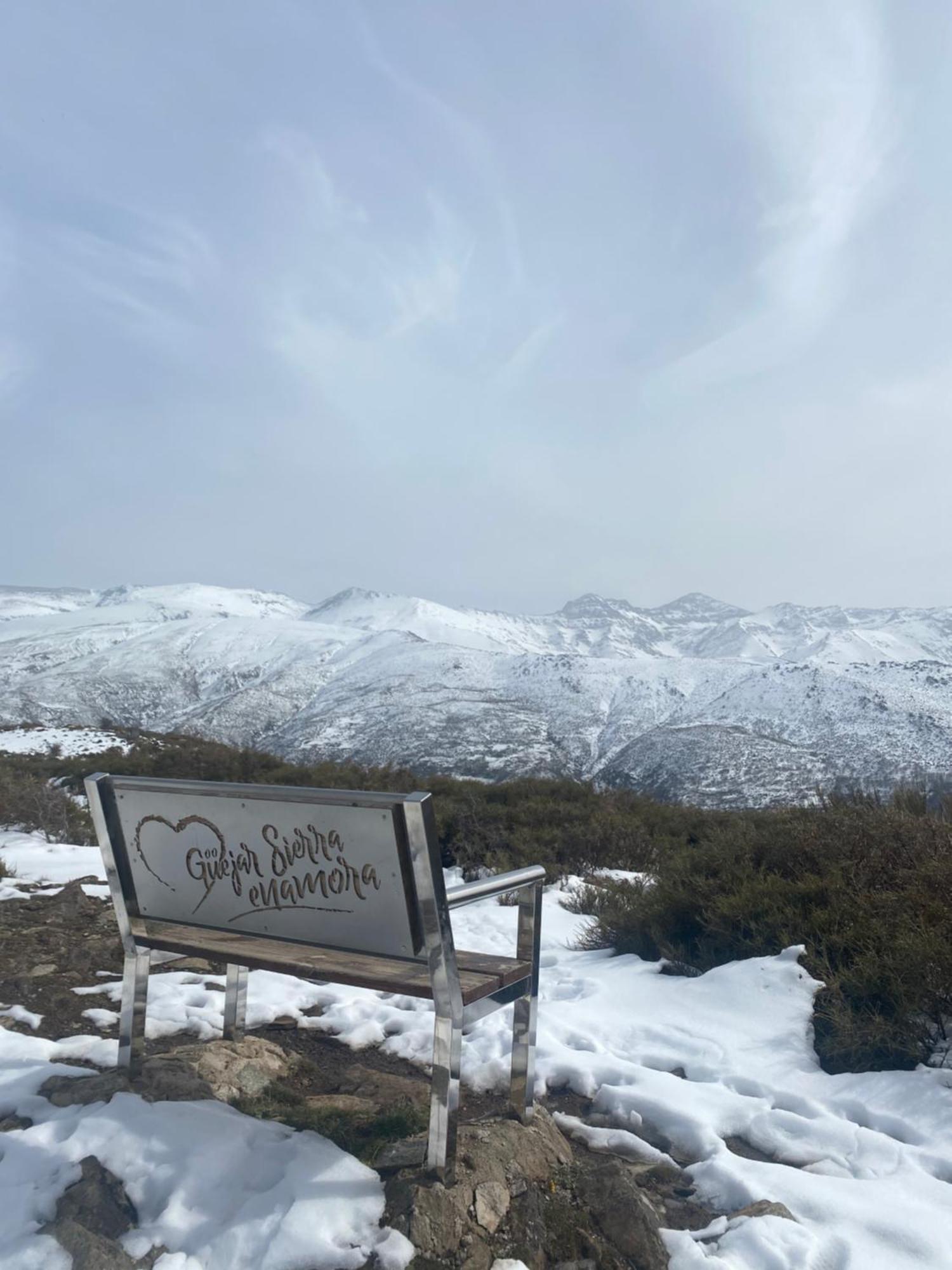 La Casa Del Buda Guejar Sierra Luaran gambar